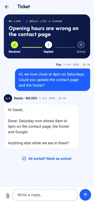 A support ticket in the WE-DEV app: the request, our reply and a field to answer